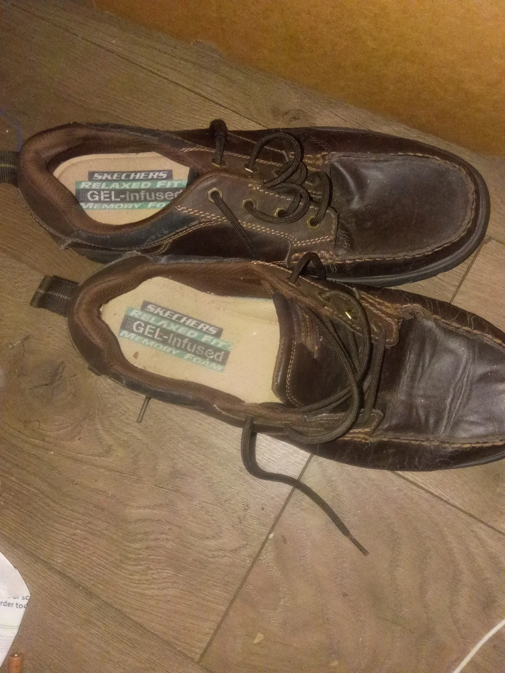 Skechers Men’s Brown Leather Lace-Up Casual Shoes
